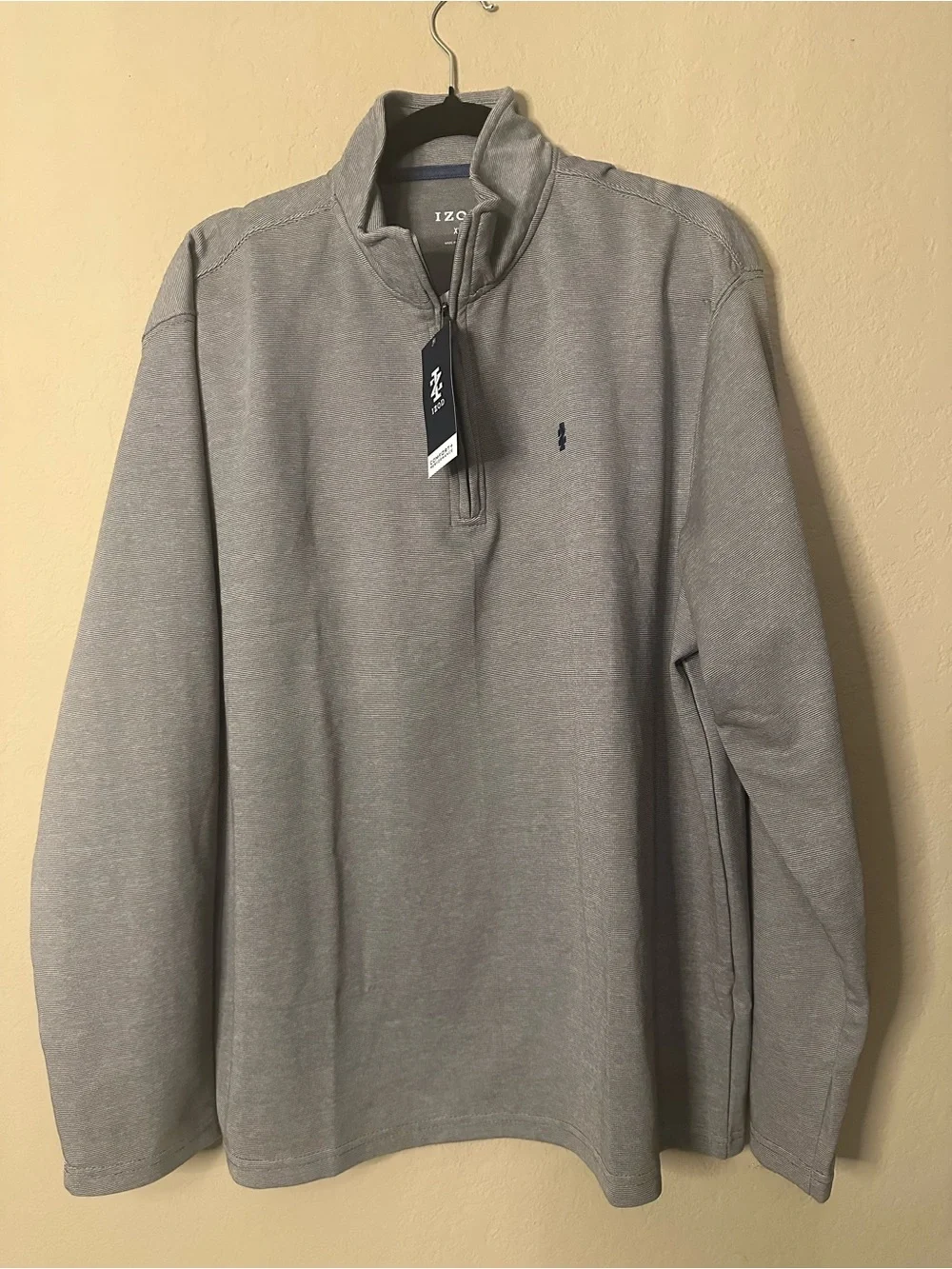 Men’s IZOD Heather Gray Quarter-Zip Pullover